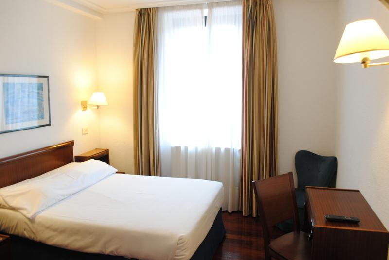 Hotel Zarauz Zewnętrze zdjęcie